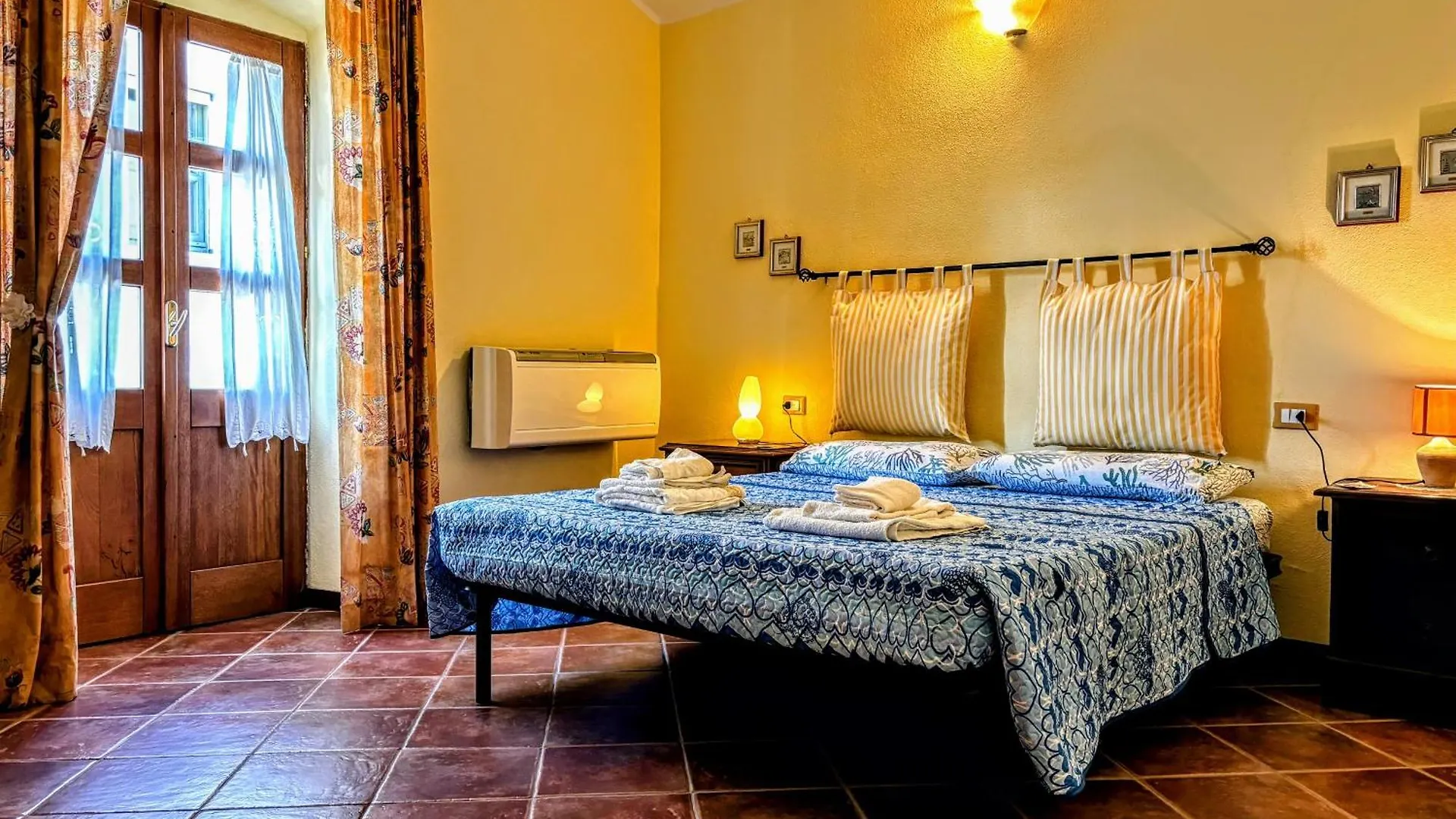 Apartment Antica Dimora Biancospino - Bosa Centro - Appartamento 7 Italy